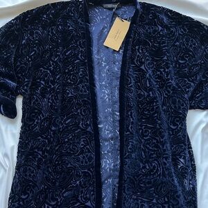 NWT Zara Navy Velvet Kimono 🥧🫐